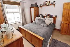 ST LEONARDS ROAD- click for photo gallery